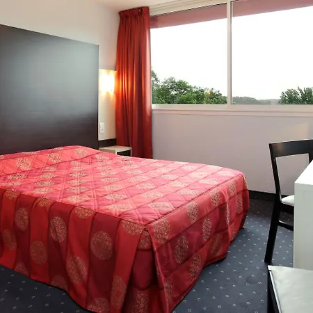 Hotel Le Clos Roussillon Pres De Sarlat 3*
