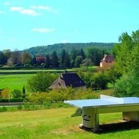 Le Clos Roussillon Pres De Sarlat Vitrac (Dordogne)
